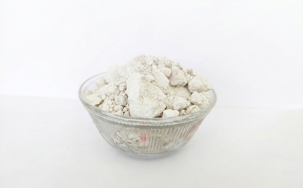 Full White Dolomite Lumps